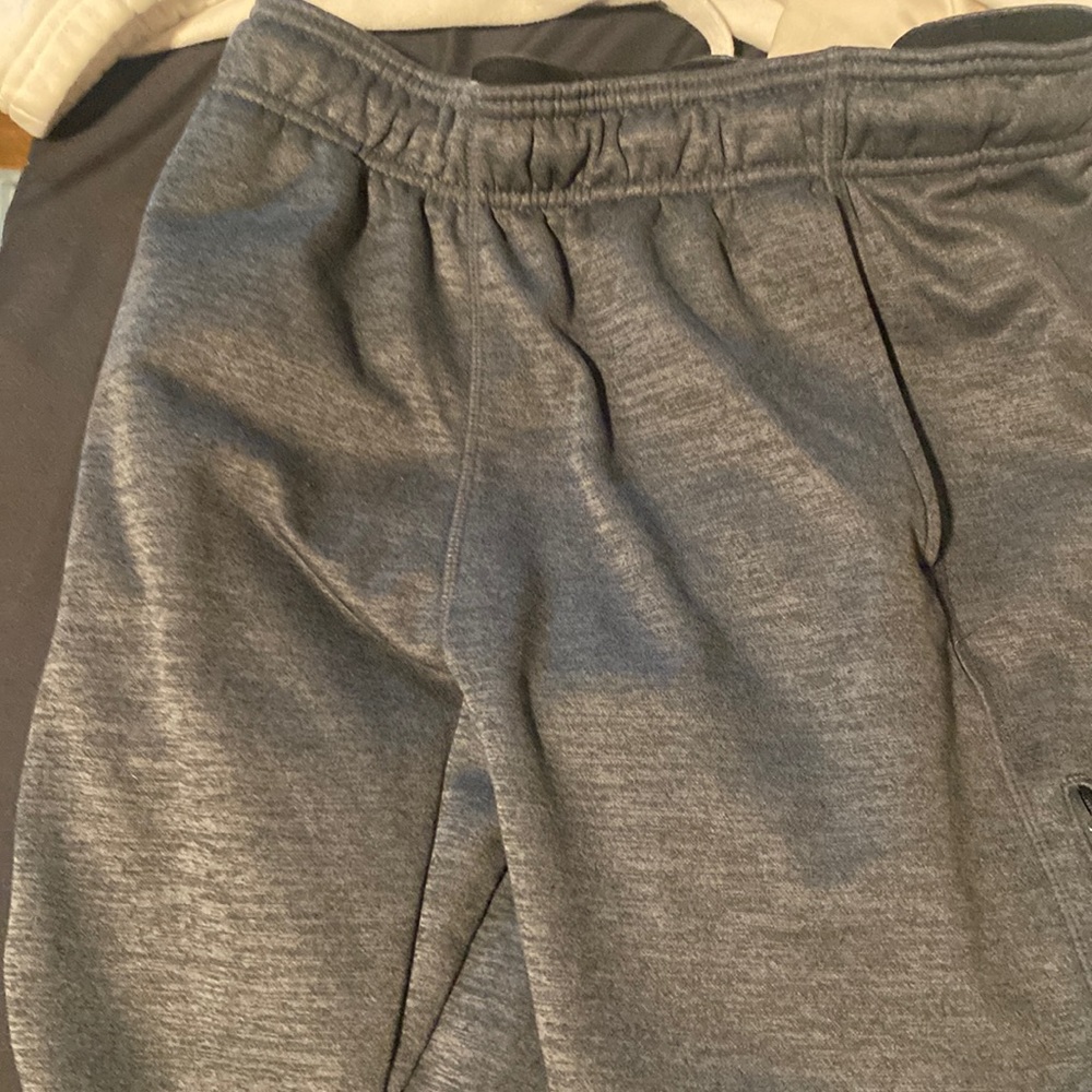 Sweat pants